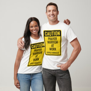 VARNING Bönskrigare Mirakel Gul Vit Rolig T Shirt