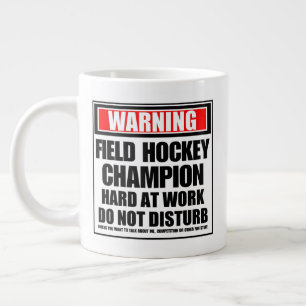 Varning Fält Hockey Champion hard in Work Jumbo Mugg