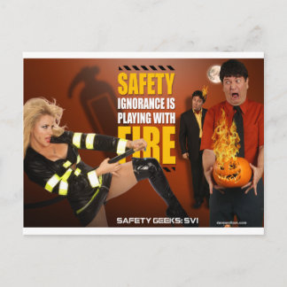 Varning för Geeks för Halloween temasäkerhet rolig Vykort