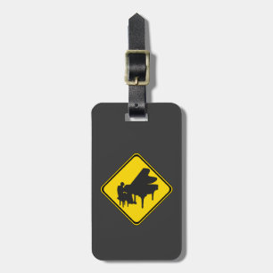 Varning: Piano Player Ahead! Bagagebricka