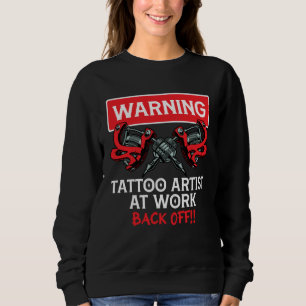 Varning Tatuering Konstnär på arbetet Tatuering Ko T Shirt