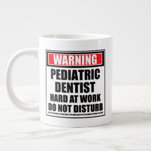 Varning vid arbete för pediatriska tandläkare jumbo mugg