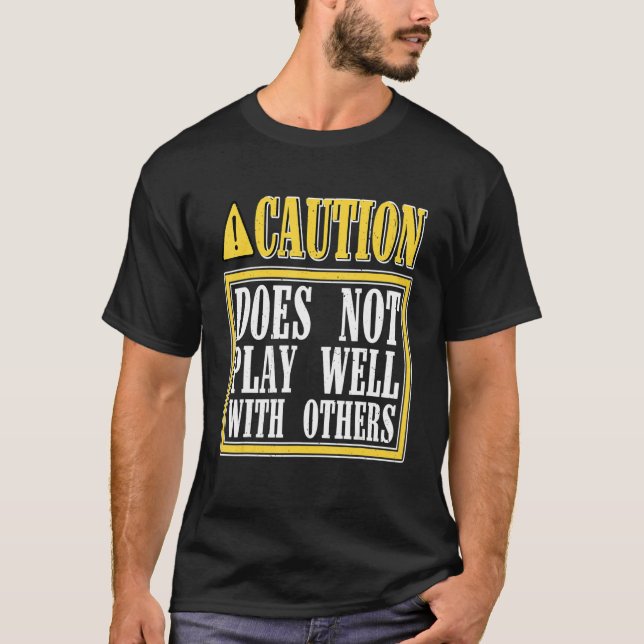 Varningen fungerar inte bra tillsammans med andra  t shirt (Framsida)