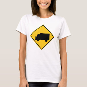 Varningsskylt för Lastbil på väg T Shirt