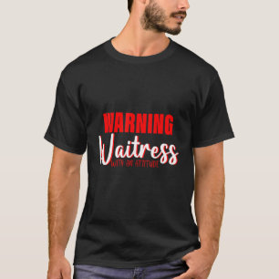 Varningstid med en attityd t shirt