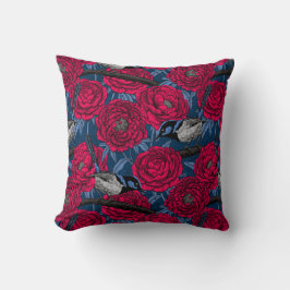 Varor i peonien kudde