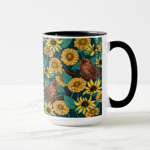 Varor och blommor på mörk blått mugg