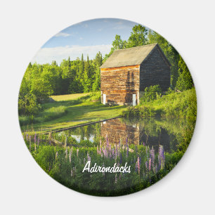 Vårreflexioner i adirondacksen, N.Y. Magnet
