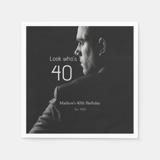 vars namns 40-års födelsedagsfoto est. år  pappersservett (Framsidan)