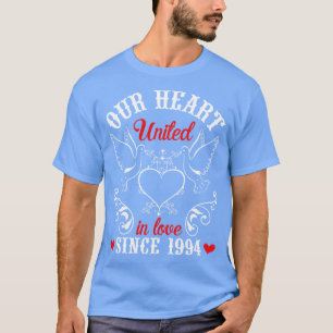 Vårt hjärta Förenade i Kärlek sedan 1994 Lycklig B T Shirt
