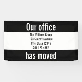 Vårt kontor har Flyttat kungörelsen Black and Whit