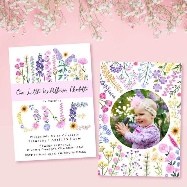 Vårt lilla jodrostjacka 1:a födelsedagsfoto inbjudningar (Our Little Wildflower Girl 1st Birthday Photo Invitation)