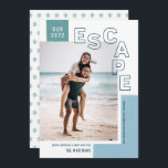 Vårt reseshoppingsystem | Beach Modern Photo Jul Julkort<br><div class="desc">Har du äntligen kunnat resa? om äventyr med det här snyggtens helgdag-fotokort! Den har ett modernt textöverlägg, läsning, "ESCAPE" och textmallar för anpassning! Ett färg-schema med himlar blå, mörkblå och teal grönt ge i julfotoporten är ett fylligt utseende, perfekt för tropiska resor (eller semester, verkligen). :) Kortets baksida innehåller en...</div>