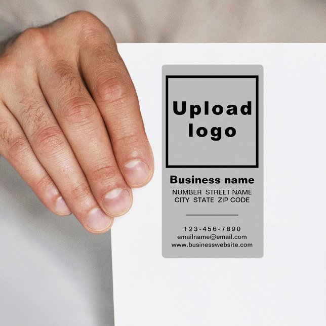 Varumärke för Grått Porträtt Fraktsedel (Gray portrait shipping label with your business brand)