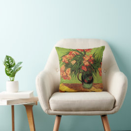 Vas med oleander och böcker av Vincent van Gogh Kudde