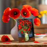 Vas med rödpoppies | Vincent Van Gogh Vykort<br><div class="desc">Vas med Röda poppies av den nederländske konstnären Vincent Van Gogh. Den ursprungliga bran är en olja på en duk som skildrar ett liv av ljusröda blommor. Använda verktygen för att lägga till anpassningsbar eller anpassa bilden.</div>