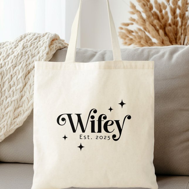 Vassljud Est-år för ett färg-elegant-retrotypsnitt Tygkasse (Wifey Est year any color elegant retro font Tote Bag)