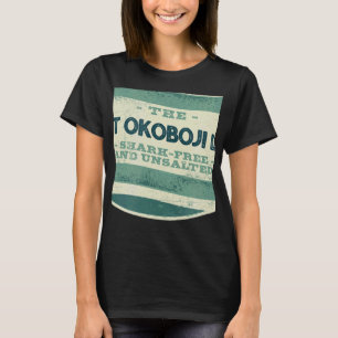 Väster Okoboji Sjö Shark Free and Osalted Camping T Shirt