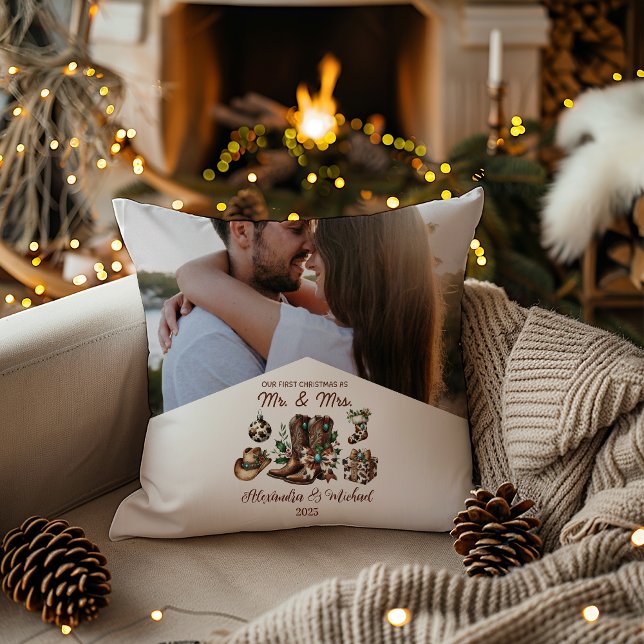Västerländsk Första Jul Som Fru Och Herr  Foto  Kudde (Skapare uppladdad)