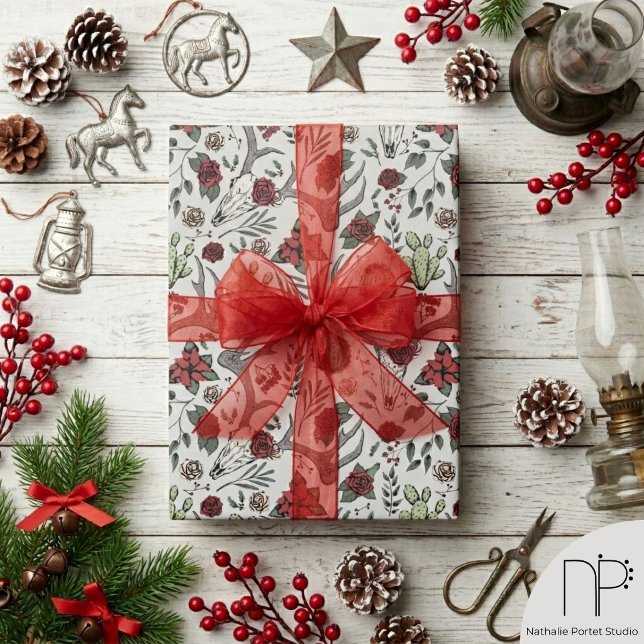Västerländsk Ren Skalle Jul Presentpapper (Hand drawn western reindeer skull and rose pattern wrapping paper for country christmas weddings)