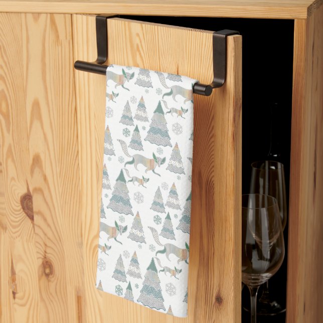 Västerländsk vinter skog räv mönster  kökshandduk (Thirds Fold)