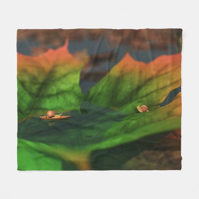 Vatten är en stor fiskeflotta. fleecefilt (Framsidan (Horisontell))