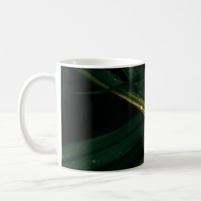 VATTEN DROPLETS PÅ GRÖNT LÖV KAFFEMUGG (Vänster)