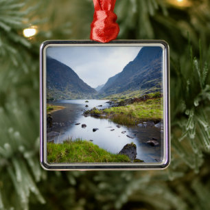 Vatten Gap of Dunloe County Kerry Ireland Julgransprydnad Metall