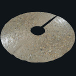 Vatten Kant Stones Snäckors Beach Ocean Sand Summe Julgransmatta Borstad Polyester<br><div class="desc">Idealisk för helgdag! Julgran-kjolten har ett originalfoto av sten, småstarna och snäckor i färg vid havets kant längs en sandstrand. Denna design finns också tillgänglig för andra produkter. Ser du inte vad du är tittar för? Behöver du hjälp med anpassning? Kontakta Rebecca för att få något designat bara för dig....</div>
