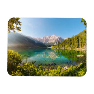 Vatten Lago di Fusine Mount Gangart Julian Alper Magnet