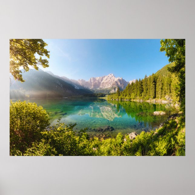 Vatten | Lago di Fusine Mount Gangart Julian Alper Poster (Framsidan)