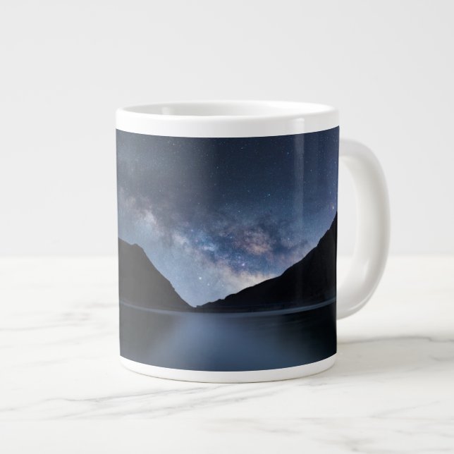 Vatten | Lakeshore i natt Jumbo Mugg (Framsida höger)
