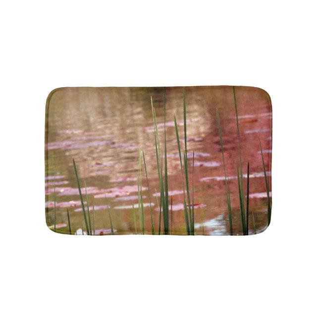 Vatten through Reeds Bathmat Badrumsmatta (Framsidan)