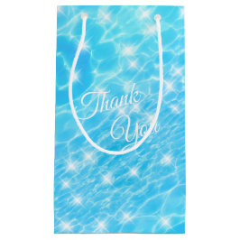 Vatten vid strupen Bassäng party vid Beach party S