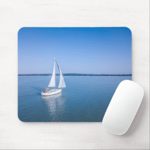 Vatten Yacht i Sjö Balaton Sjö Ungern Musmatta