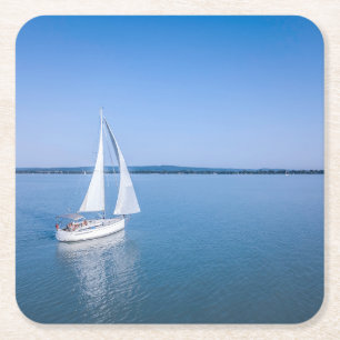 Vatten   Yacht i Sjö Balaton Sjö Ungern Underlägg Papper Kvadrat