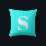 Vattenblått första monogrammet utomhusfyllning kudde<br><div class="desc">Aqua Blue - Inledande monogrammed utomhusfyllning. Dekorativ utomhuskudde med en enda början. Anpassa snabbt och enkelt.</div>