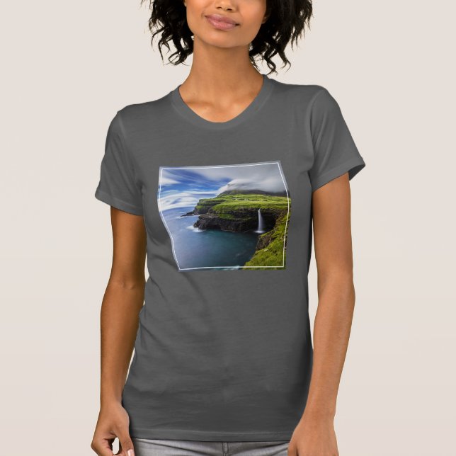 Vattenfall | Färöarna, Danmark T Shirt (Framsida)