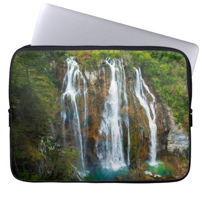Vattenfall förhöjd vy, Kroatien Laptop Fodral (Framsidan)
