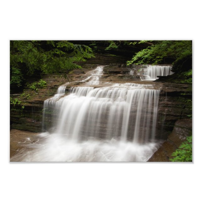 Vattenfall i Buttermilk Falls State Park i New Yor Fototryck (Framsidan)