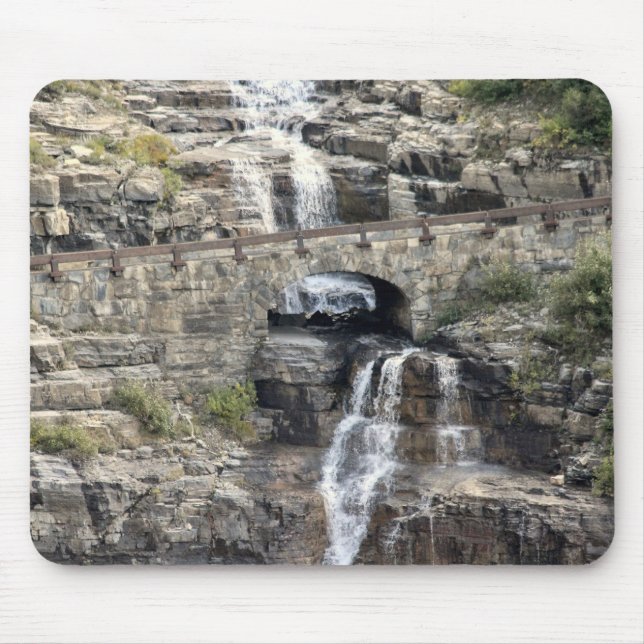 Vattenfall i Glacier National Park Musmatta (Framsidan)