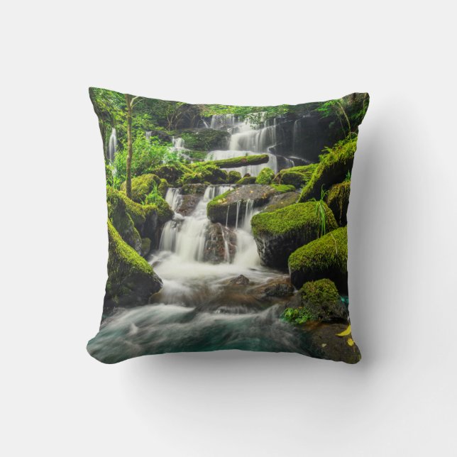 Vattenfall i Jungle | Phu Tub Berk Mountain Kudde (Framsida)