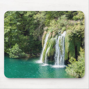 Vattenfall i nationalparken Plitvice - Kroatien Musmatta