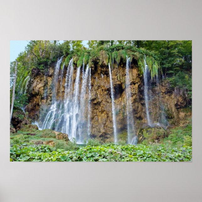 Vattenfall i nationalparken Plitvice - Kroatien Poster (Framsidan)