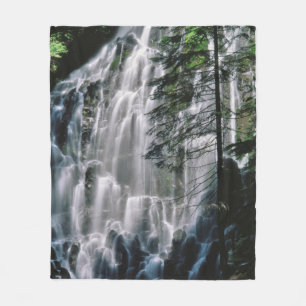 Vattenfall i skog, Oregon Fleecefilt