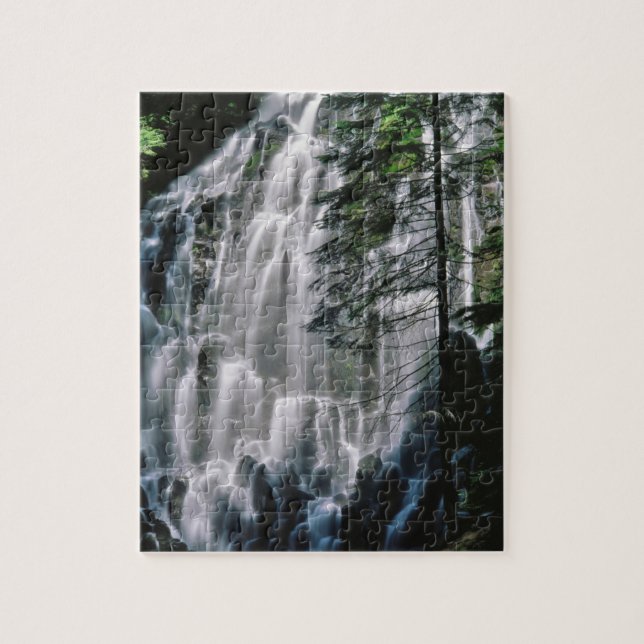 Vattenfall i skog, Oregon Pussel (Vertikal)