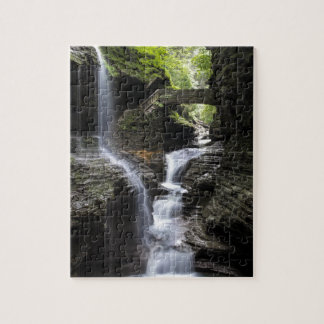 Vattenfall på den Watkins glenen, NY Pussel