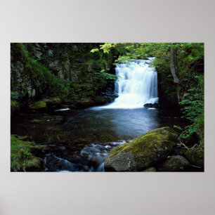 Vattenfall på Watersmeet, norr Devon, England Poster