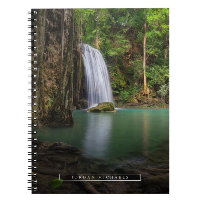 Vattenfall | Vår Rainforest Waterfall Thailand Anteckningsbok (Framsidan)
