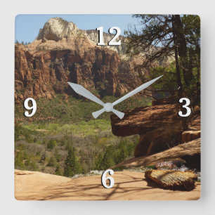 Vattenfall vid Emerald Pools i Zion National Park Fyrkantig Klocka